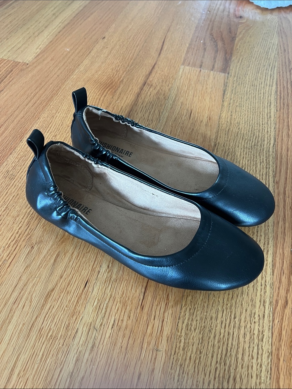 Cushionaire Black Leather Ballet Flats - Women's Slip-On Comfort
